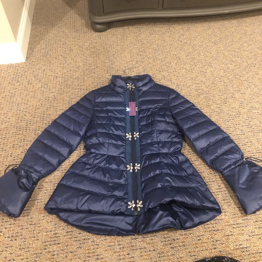 BNWT Glamourpuss puffer with crystal detailing!